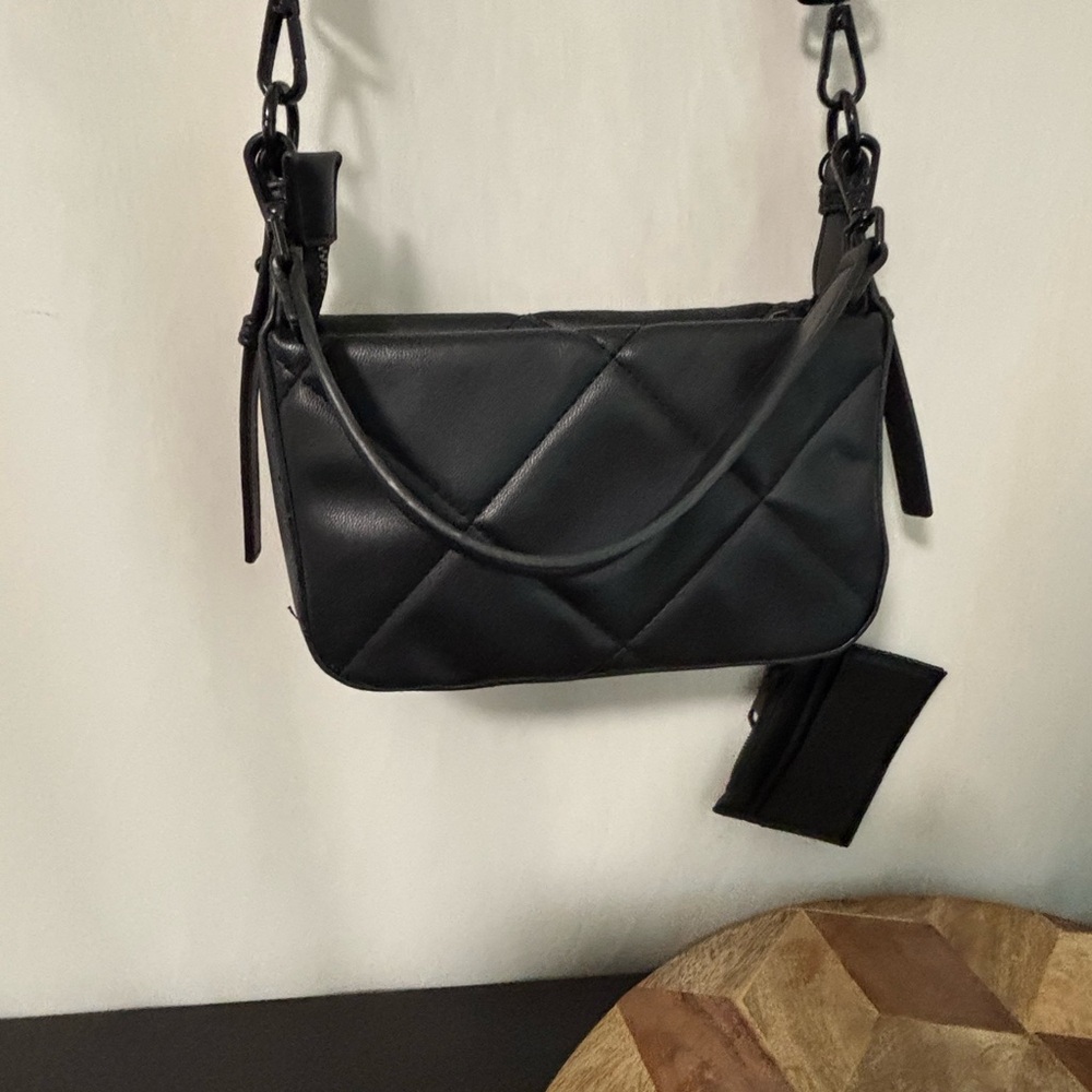 Steve Madden Quilted Black Crossbody Bag with Coin Pouch - Picture 7 of 13